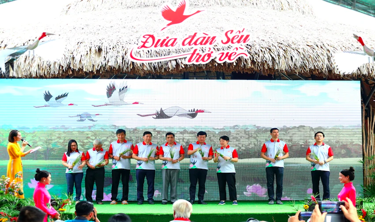 Đồng Tháp công bố Đề án Bảo tồn Sếu đầu đỏ tại Vườn Quốc gia Tràm Chim