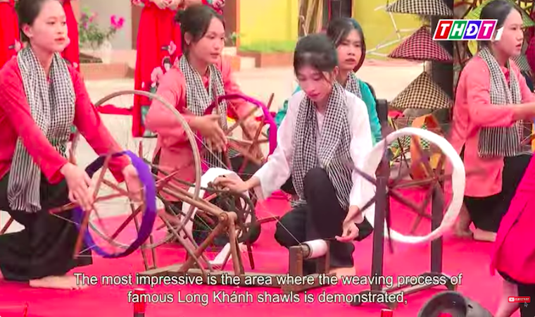 Sắc màu vùng đất Hồng Ngự