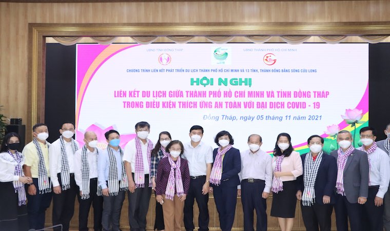 Thống nhất khởi động lại các hoạt động du lịch liên tuyến giữa TP. Hồ Chí Minh và Đồng Tháp trong điều kiện an toàn, thích ứng với dịch Covid-19