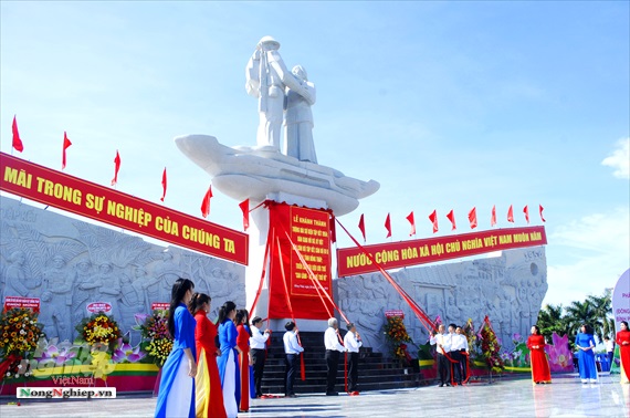 Lễ đón nhận Bằng xếp hạng Di tích lịch sử quốc gia - Địa điểm Tập kết ra Bắc năm 1954 tại Cao Lãnh