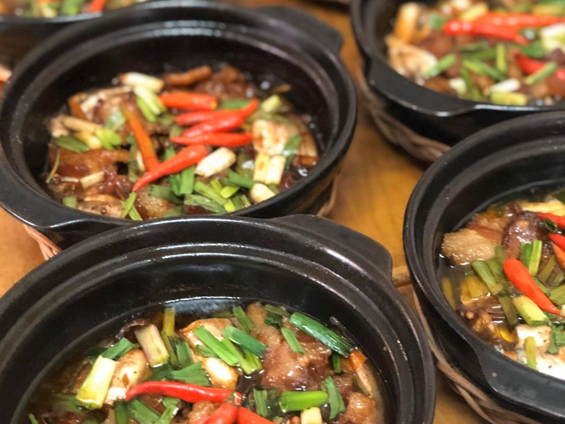 Cá dứa kho tộ + thịt ba chỉ