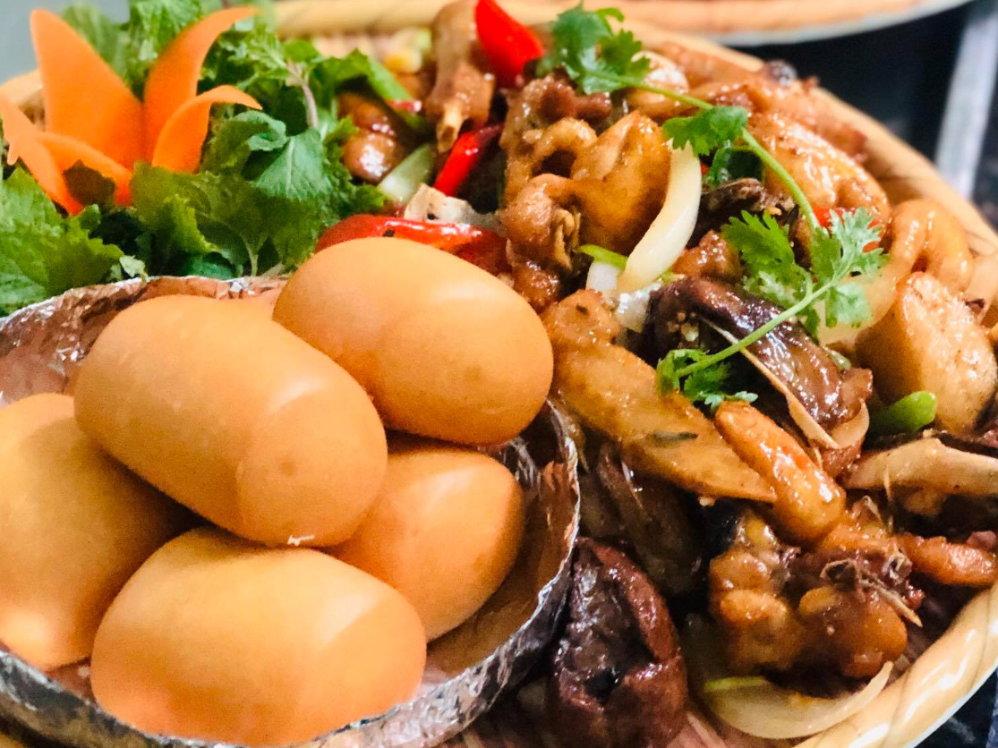 Gà đất / gà tre chiên nước mắm