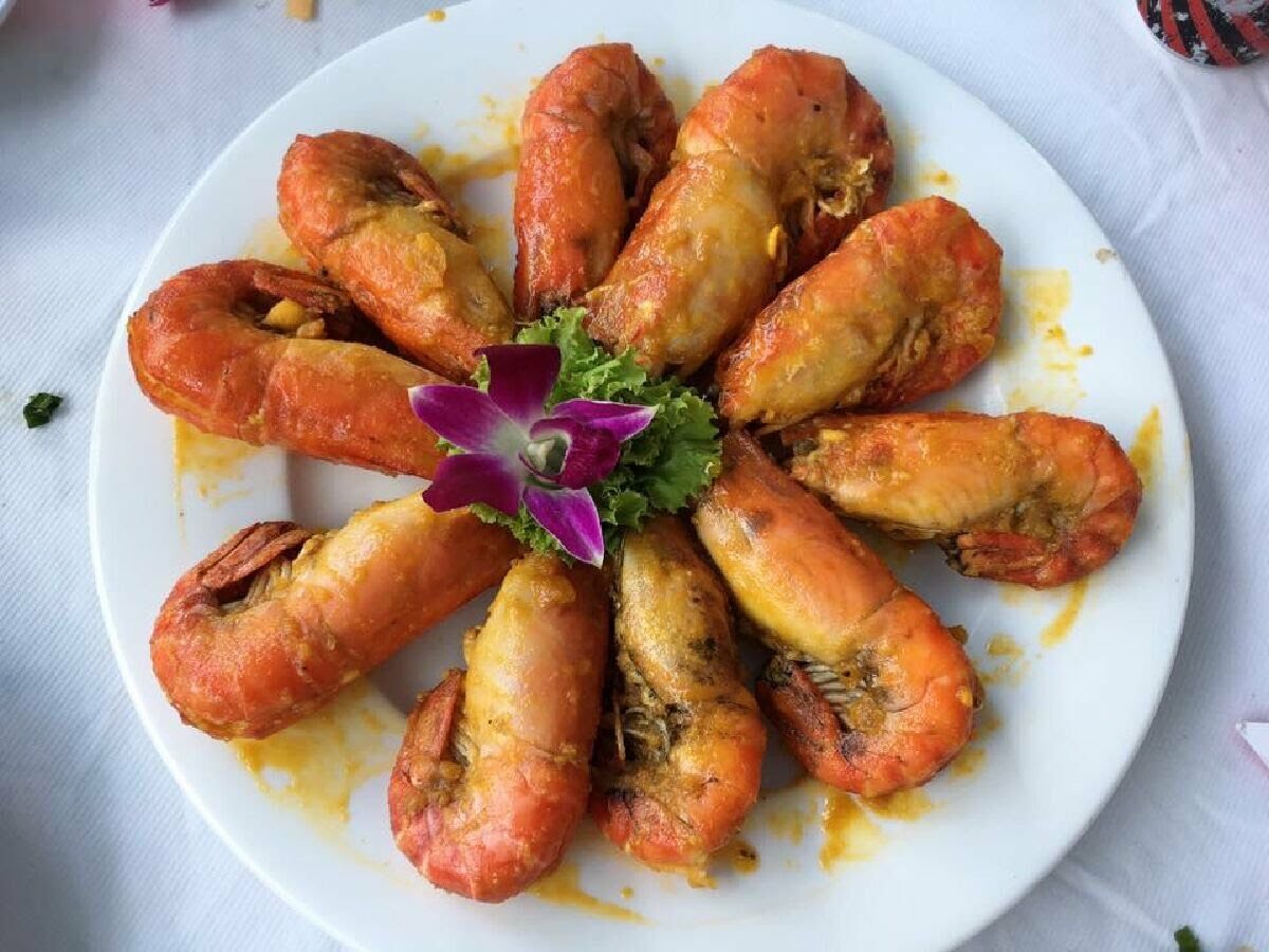 Tôm càng Hoàng Kim