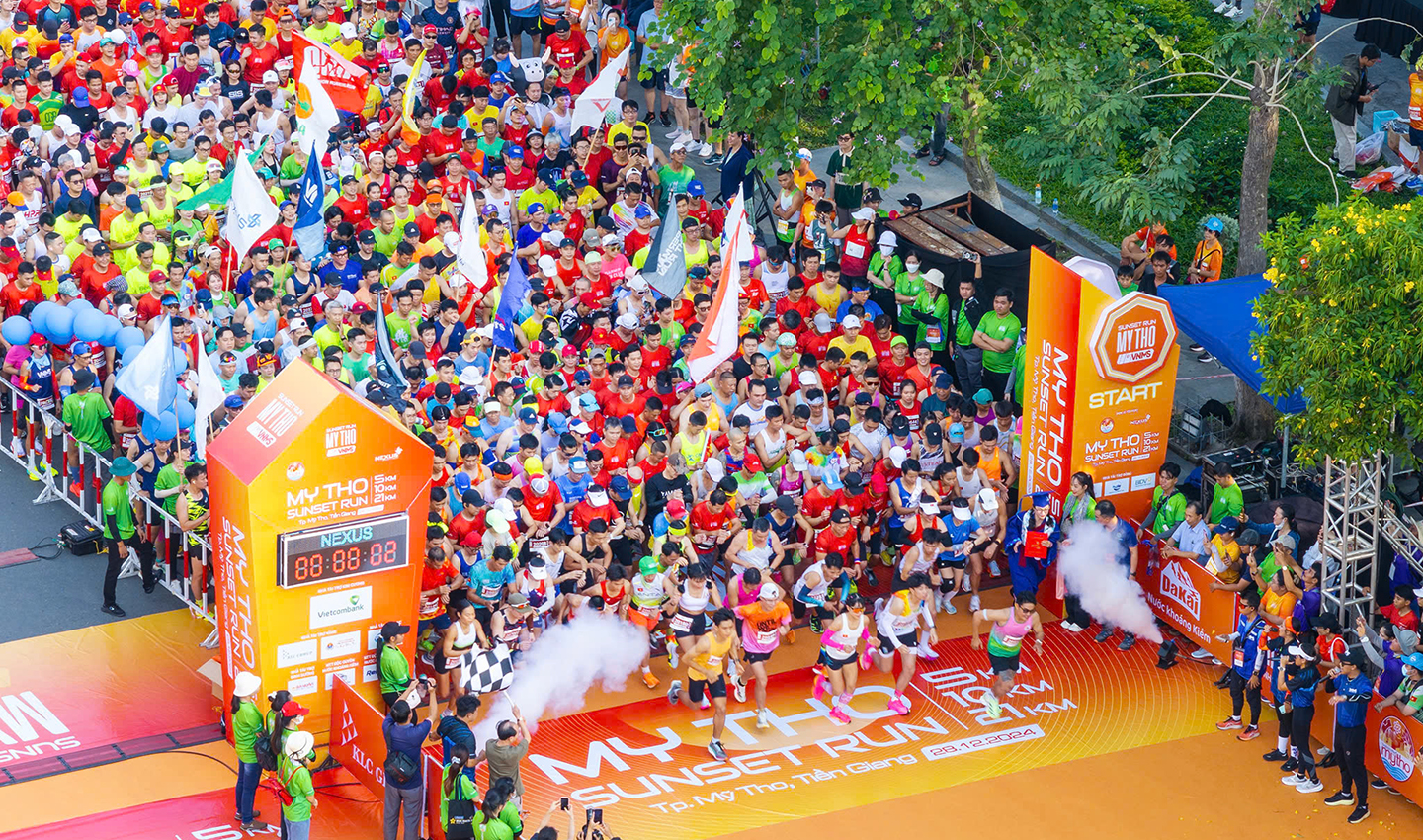 Rộn ràng Lễ hội kỷ niệm 345 năm Đô thị Mỹ Tho và chào năm mới 2025