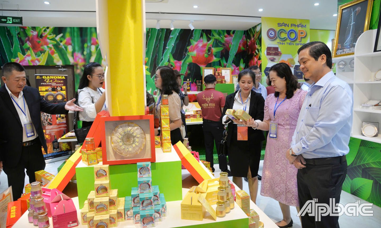 HỘI CHỢ CÔNG NGHIỆP, THƯƠNG MẠI VÙNG ĐỒNG BẰNG SÔNG CỬU LONG - TIỀN GIANG NĂM 2024: TĂNG CƯỜNG KẾT NỐI, MỞ RỘNG THỊ TRƯỜNG