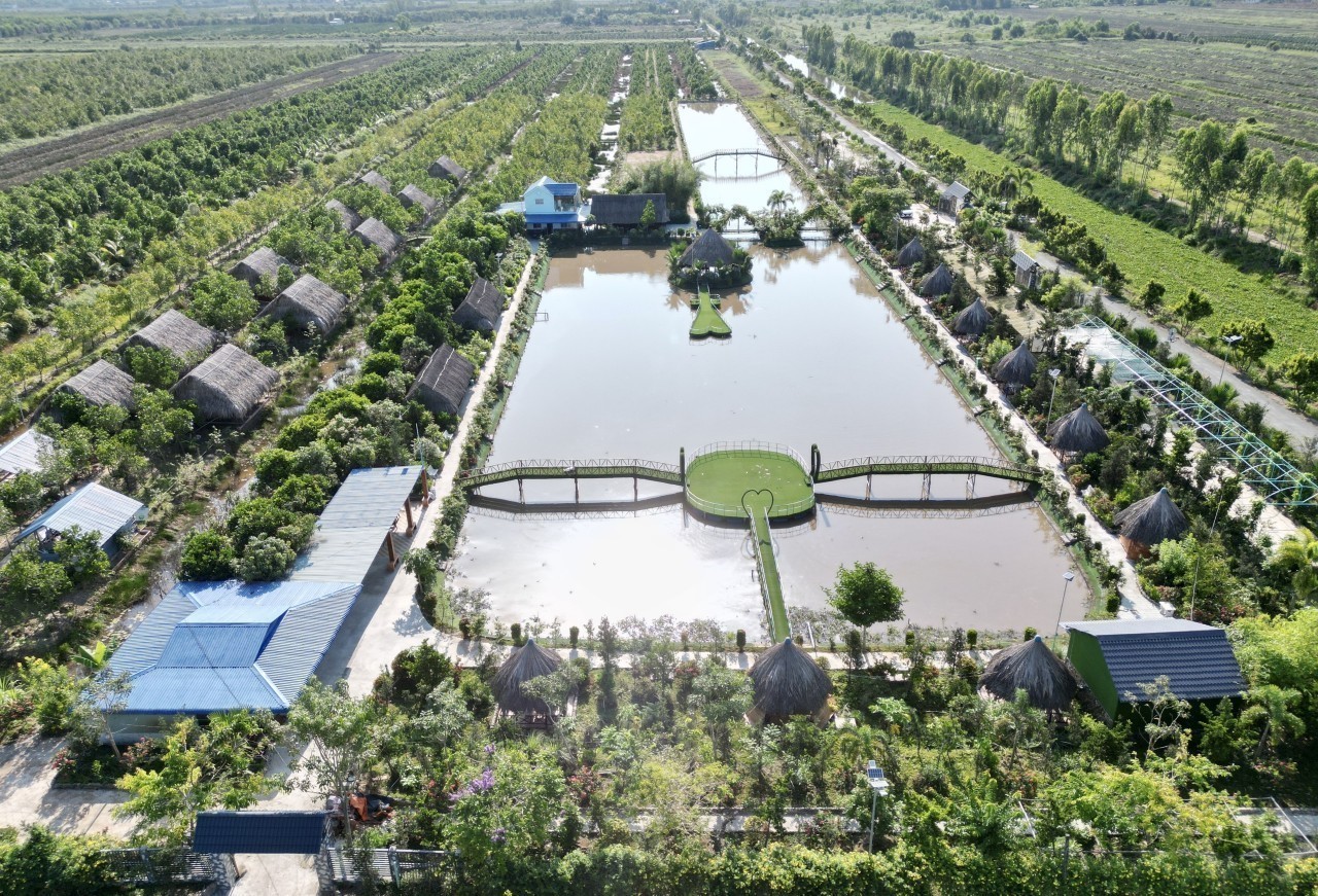 Điểm du lịch Thủ phủ khóm Trung Kiên Tân Phước được công nhận là điểm du lịch tiêu biểu Đồng bằng sông Cửu Long