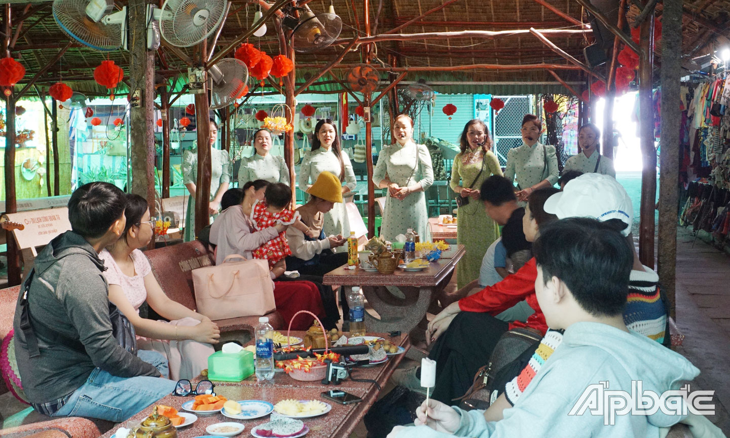 Thới Sơn - điểm đến du lịch miệt vườn