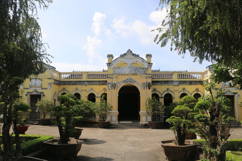 Về Gò Công: Thăm viếng bao dấu xưa...